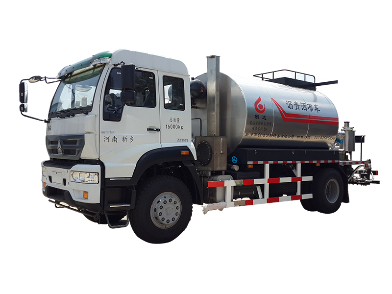 對(duì)于瀝青灑布車操作有哪些要求